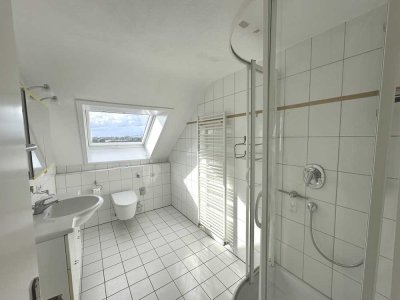 Helle 3,5-Zimmer-Wohnung mit Süd-Balkon und beliebter Lage in Kernen-Rommelshausen!