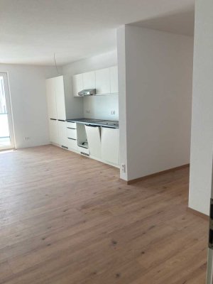 3 Zimmerwohnung inklusive EBK vom Schreiner in der Innenstadt