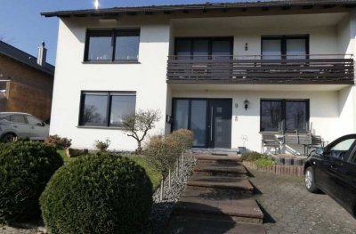 3-Familienhaus auf großem Grundstück