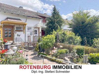 Naturnah und stadtnah zugleich – kleines Reihenmittelhaus mit Balkon und Garten in Rotenburg