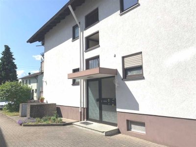 Charmante Zwei-Zimmer-Dachgeschoßwohnung mit großzügigem Balkon in Sandweier