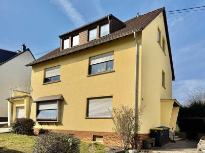 3 WOHNUNGEN, GARAGE, GARTEN, voll vermietet