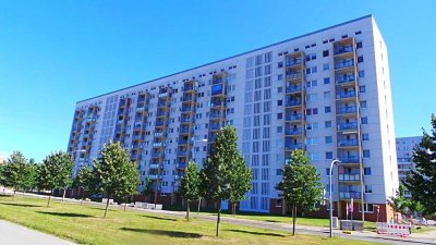 Moderne Wohnanlage am Rande von Lütten-Klein mit Laminat, Wannenbad, Balkon und Fahrstuhl...!!!