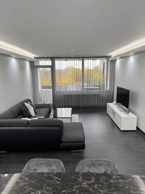 Gepflegte 3-Zimmer-Eigentumswohnung mit Balkon & kompletter Möblierung in Grevenbroich-Südstadt