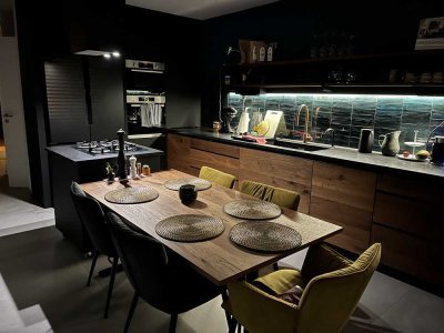 Frisch renovierte teilmöblierte 3-Zimmer-Maisonette-Wohnung mit geh. Innenausstattung