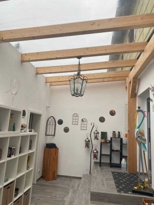 Kernsaniertes Niedrigenergiehaus von Privat in Ruhiger Lage