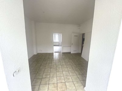 4 Zimmer Wohnung mit großen Räumen