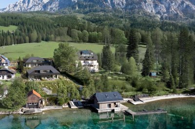 Dolce Vita am glitzernden Attersee!4-Zimmer Gartenwohnung mit privatem Seezugang