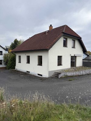 Wohnen, Arbeiten, Vermieten – vielseitiges Objekt mit Werkstatt