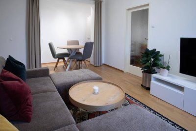 Zentrale 2-Zimmer-Wohnung in Linz mit Loggia, Parkplatz &amp; durchdachter Raumaufteilung