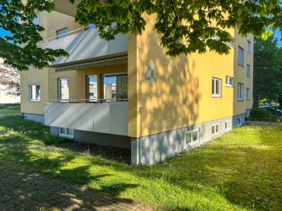 3,5-Zimmer-EG-Wohnung mit Balkon, EBK, ruhige Lage - KONTAKTAUFNAHME BITTE ÜBER KLEINANZEIGEN PORTAL