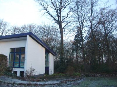 Stilvolle, gepflegte 2,5-Zimmer-Wohnung mit Terrasse und Einbauküche in Maschen-Heide