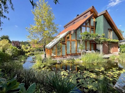Großes Architektenhaus mit traumhafter Gartenanlage
in ruhiger Lage
***360 Grad Rundgang***