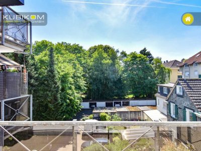 Zwei-Zimmer-Wohnung mit Balkon in gepflegtem Mehrfamilienhaus – frisch renoviert. Bezugsfrei.