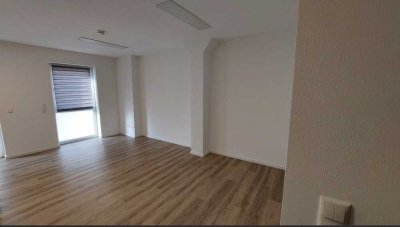 Neuwertige 1-Raum-Wohnung mit Einbauküche in Zülpich