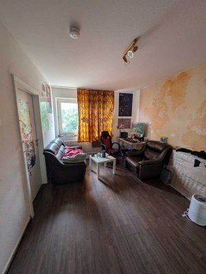 Charmante 2,5-Zimmer-Wohnung im Zentrum von Duisburg – verfügbar ab dem 1. September!