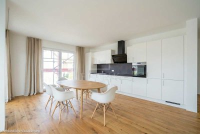 IDYLLISCHE WOHNUNG IN BESTER LAGE - MITTEN IM GRÜNEN - INKL. STELLPLATZ & BALKON