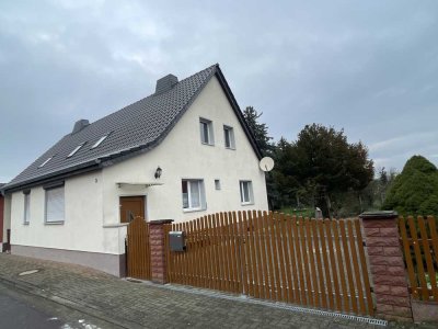 Schöne Doppelhaushälfte im Zerbster Ortsteil Buhlendorf