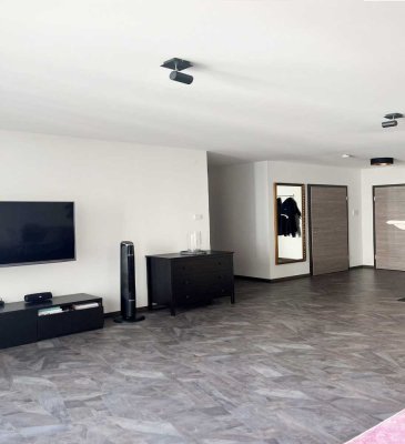 Helle, freundliche Komfort-Wohnung in optimaler Lage