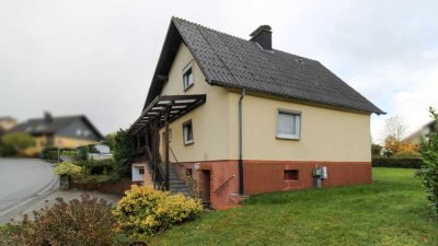 Vielseitiges Einfamilienhaus mit traumhaftem Grundstück in Schlüchtern-Gundhelm