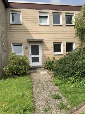 Reihenmittelhaus mit Potenzial in ruhiger Lage auf Erbpachtgrundstück von privat zu verkaufen