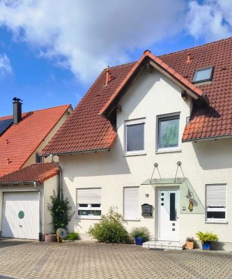 Doppelhaushälfte - Familientraum im Grünen