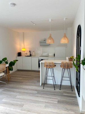 NEUBAU KR-Verberg: Exklusive 2-Zi.-Garten-Wohnung, Aufzug, Wärmepumpe & KFW 55, TG, provisionsfrei