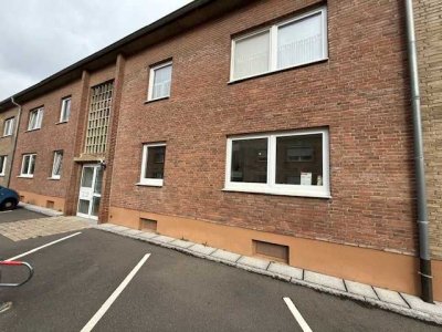 Erdgeschosswohnung im 4-Familienhaus