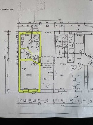 Schöne und sanierte 1-Zimmer-Hochparterre-Wohnung mit Balkon in Brandenburg an der Havel