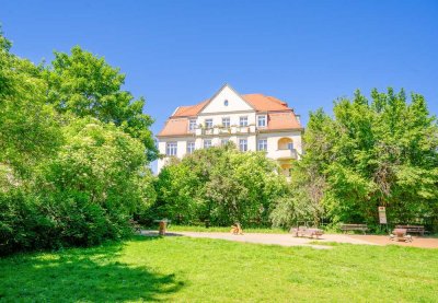 Exklusive 4-/ 5-RW im DG im Denkmal mit Elbblick *in 2025 neu ausgebaut*EBK*Fußbodenheizg.* PKW-SP