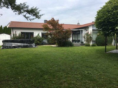 Endlich angekommen... Ein Einfamilienhaus mit viel Potential und großem Garten