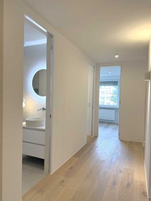 Top-sanierte 2,5-Zimmer-Wohnung in Solln mit Balkon - provisionsfrei