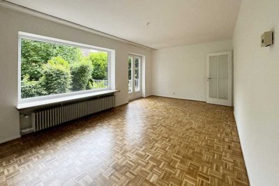 REIHENENDHAUS IN ENTSPANNTER LAGE  *Garten*Terrasse*Balkon*