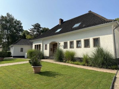 Großzügig geschnittene Villa Nähe Wiesental !