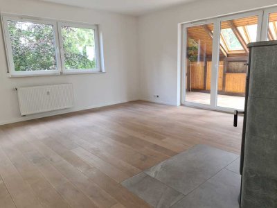 1/2 Haus: 4 Zimmer-Wohnung im 1. OG + im DG 2-Zimmer-Einliegerwohnung  –Teilvermietung möglich!