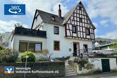 ### RESERVIERT ### Ihr Logenplatz in 1. Baureihe mit direktem Moselblick