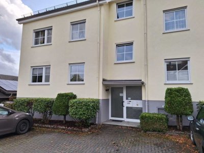 Von Privat. 3 Zimmer Wohnung mit Garten in Bergneustadt