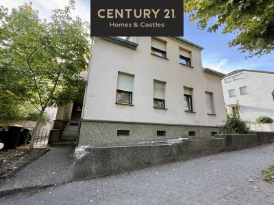 Ein-bis Zweifamilienhaus mit ca. 175 m² Wfl. in Völklingen auf einem Grundstück von ca. 800 m²