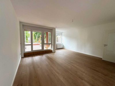 Erstbezug nach Sanierung in gehobene 2-Zimmer Wohnung mit großzügiger Terrasse