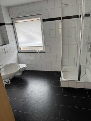 Ansprechende 3-Zimmer-EG-Wohnung mit gehobener Innenausstattung mit EBK in Heuchelheim an der Lahn