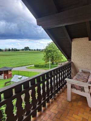 Schöne und helle Dachgeschosswohnung in ruhiger Lage von Kösching zu vermieten