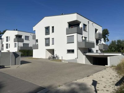 Exklusive, neuwertige 2-Raum-EG-Wohnung mit gehobener Innenausstattung mit Balkon in Dormitz