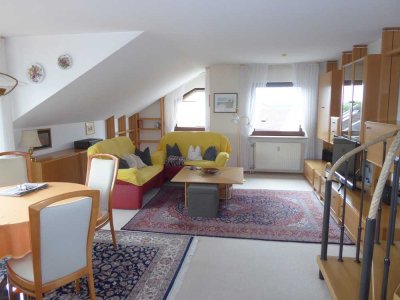 Super 3 1/2 Zimmer Maisonette-Wohnung mit Fernblick, große Dachterrasse, Balkon,  2 Garagen
