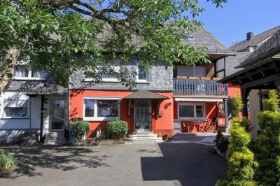 Harmonie im Grünen – Haus und Garten im Einklang!