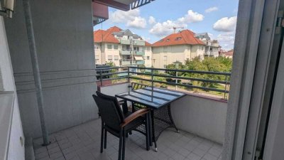 Moderne vollmöblierte 2 Zi. Whg. mit Balkon
