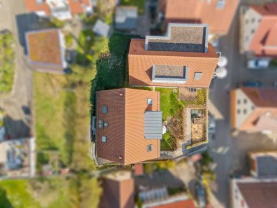 Besichtigung 08.11. nach telefonischer Absprache Junger Gebrauchter Baujahr 2011: 4,5 Zimmer-Wohnung