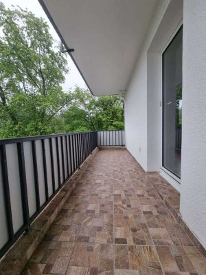 Bezugsfertig ab März 2026! Renovierte 2-Zimmer-Wohnung mit Balkon in grüner Wohnlage