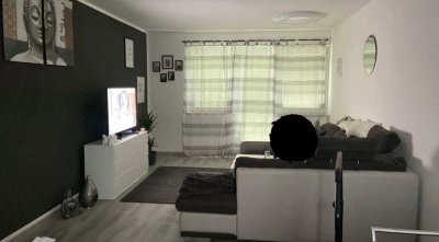 Attraktive und vollständig renovierte 3-Raum-Wohnung mit Balkon und EBK in Mönchengladbach
