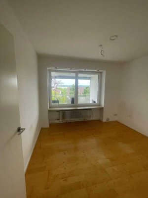 4zimmer Wohnung in Stuttgart zuffenhausen bei porsche!