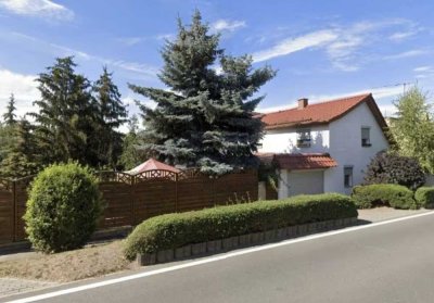 Einfamilienhaus mit großem Garten und Nebengebäude in Allstedt OT